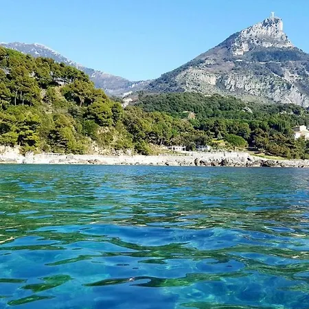 Seaside House, Maratea, Breathtaking Views Vakantiehuis